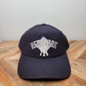 Vintage New York Yankees Sports Specialties Hat MLB Baseball Cap 7 1/8